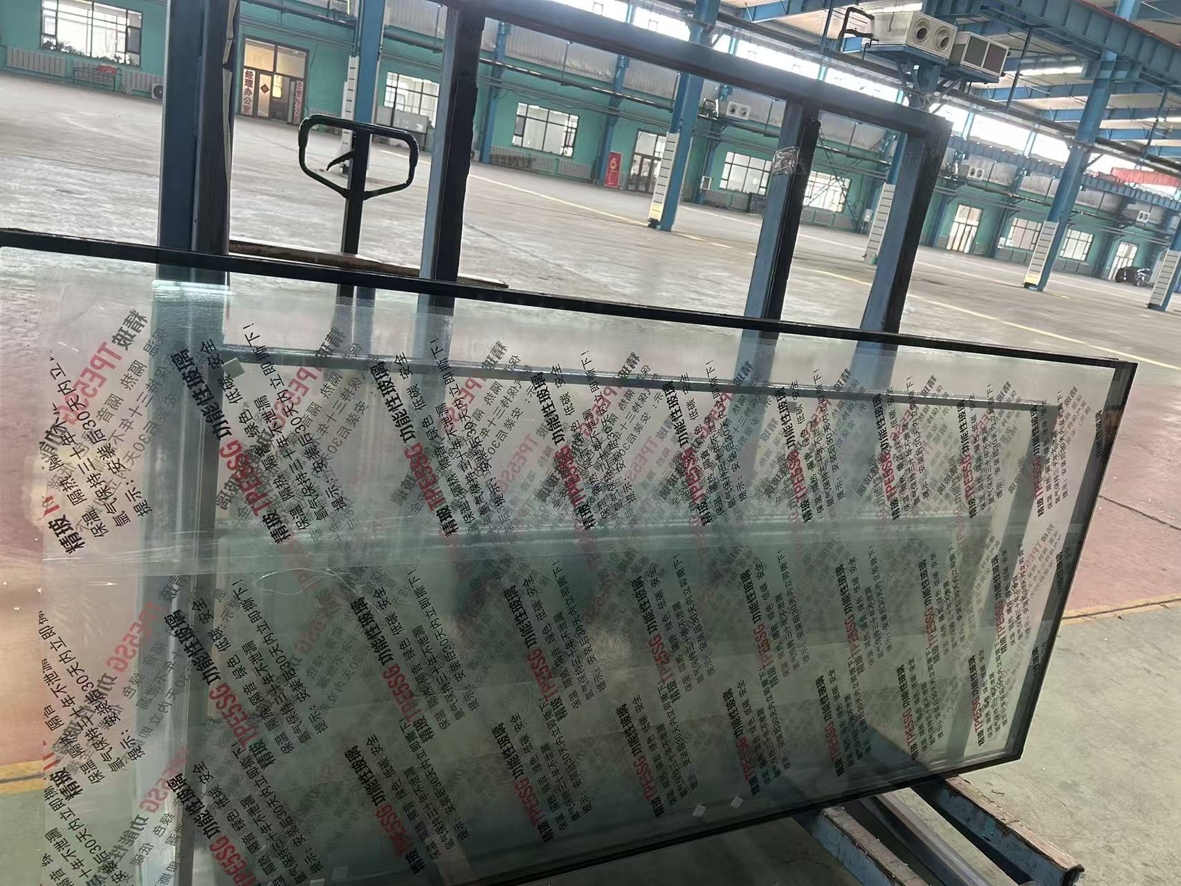 拉萨市玻璃源头工厂夹胶玻璃 - 一站式服务